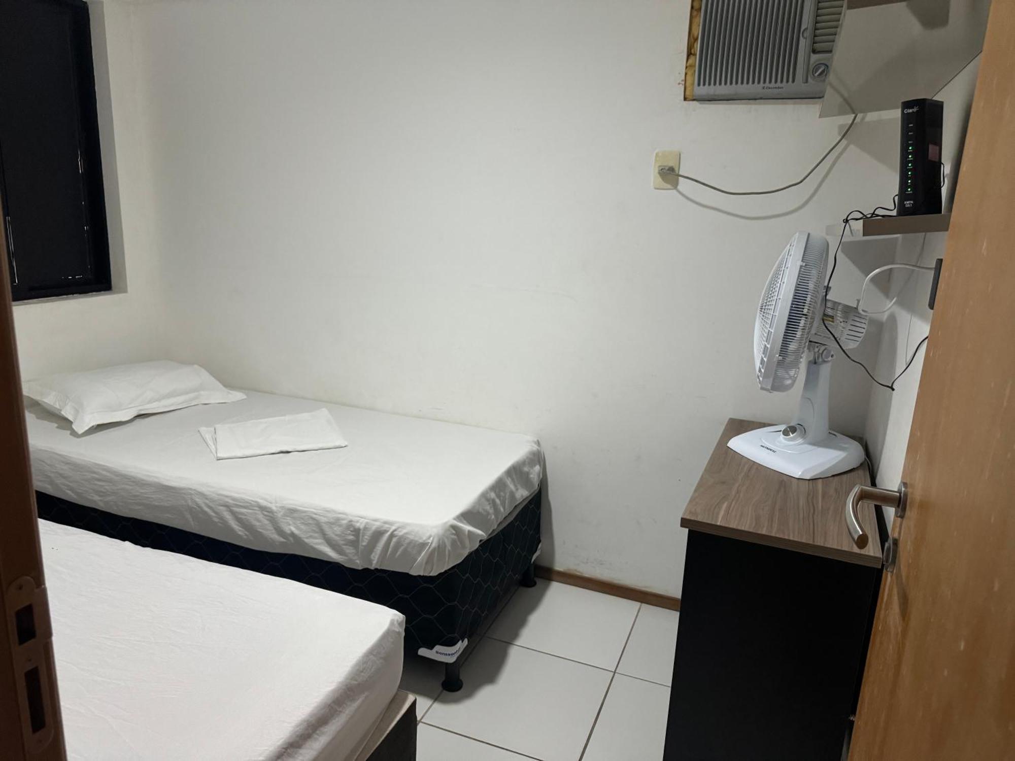 2 Quartos A 4 Minutos Do Mar De *